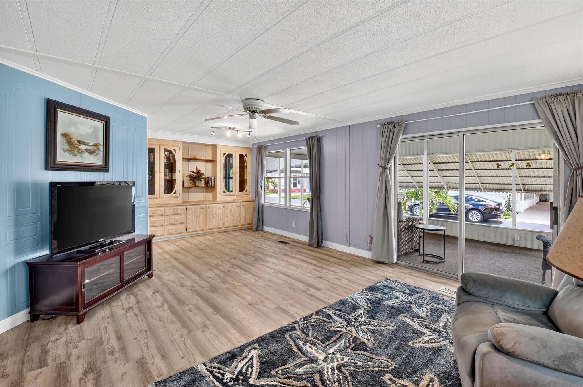 JAMAICA BAY MOBILE HOME C - Residential