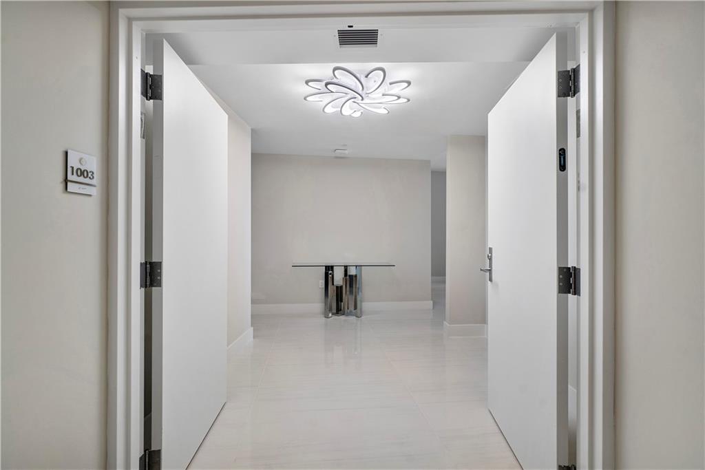 Auberge Beach Residences - Residential