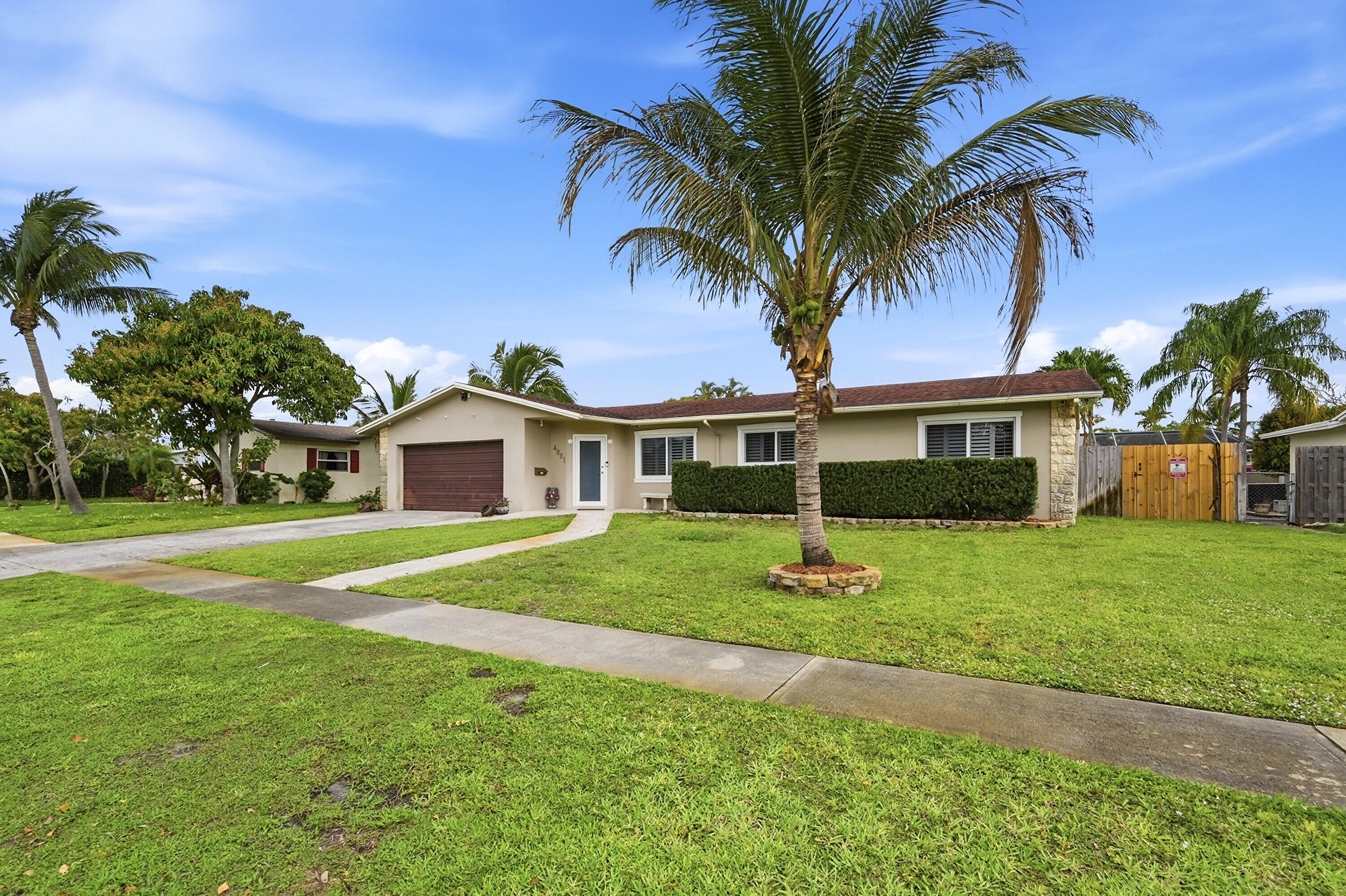 COCONUT CREEK 10TH SEC - Residential