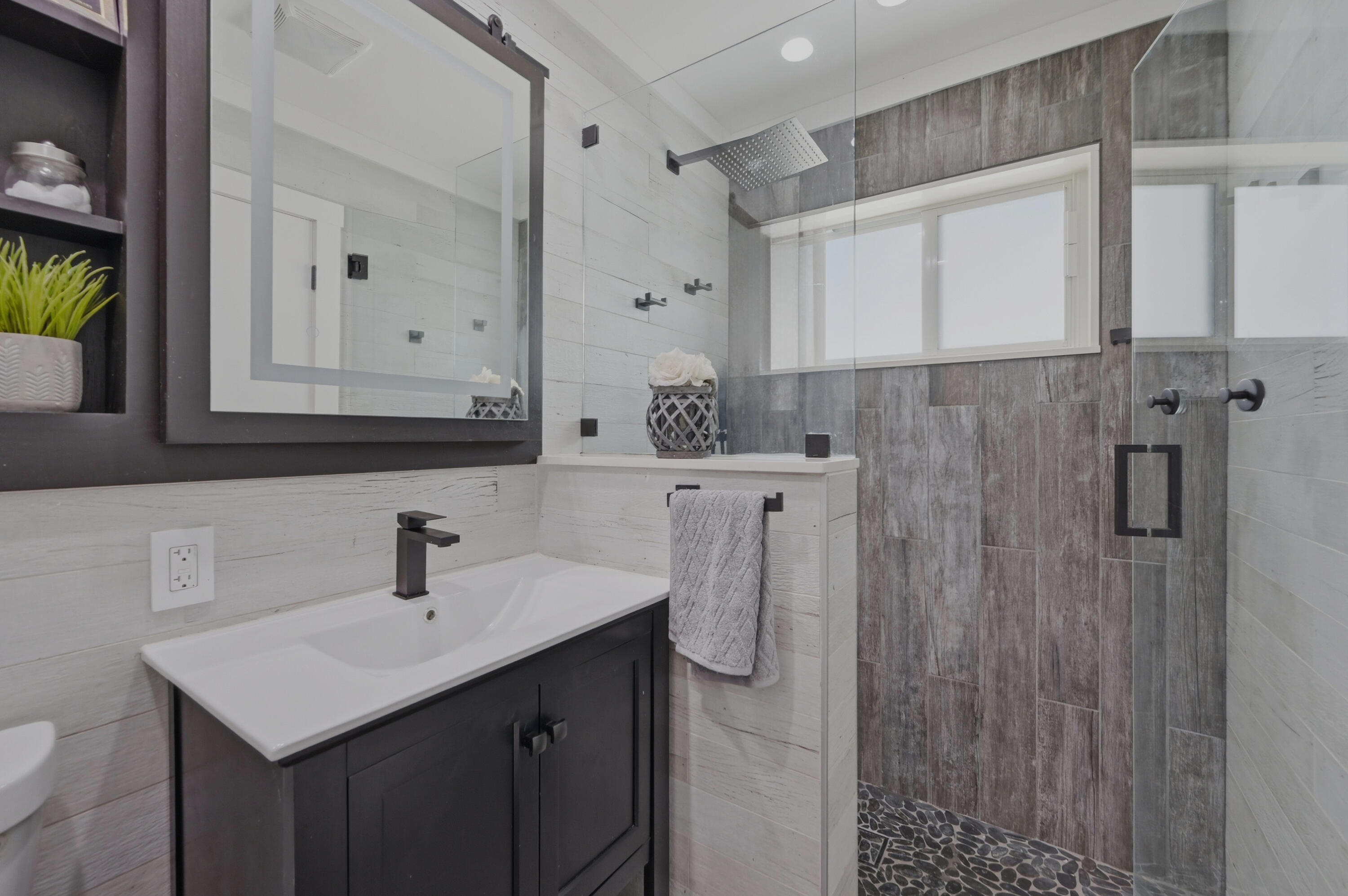 COCONUT CREEK 10TH SEC - Residential