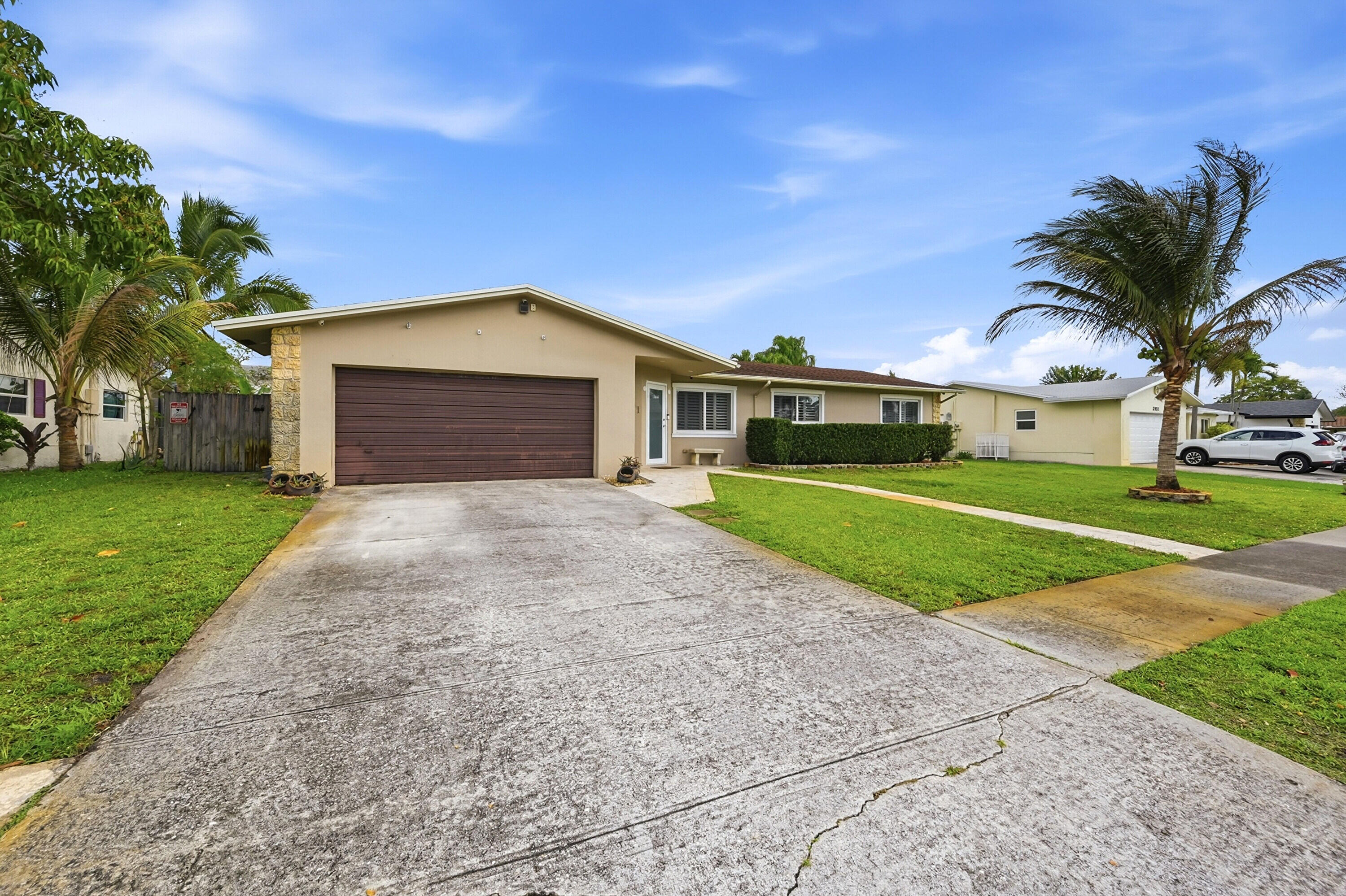 COCONUT CREEK 10TH SEC - Residential