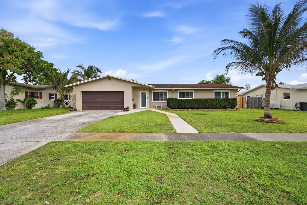 Photo of 4001 NW 4th Court, Coconut Creek, FL 33066 (MLS # B26003530)