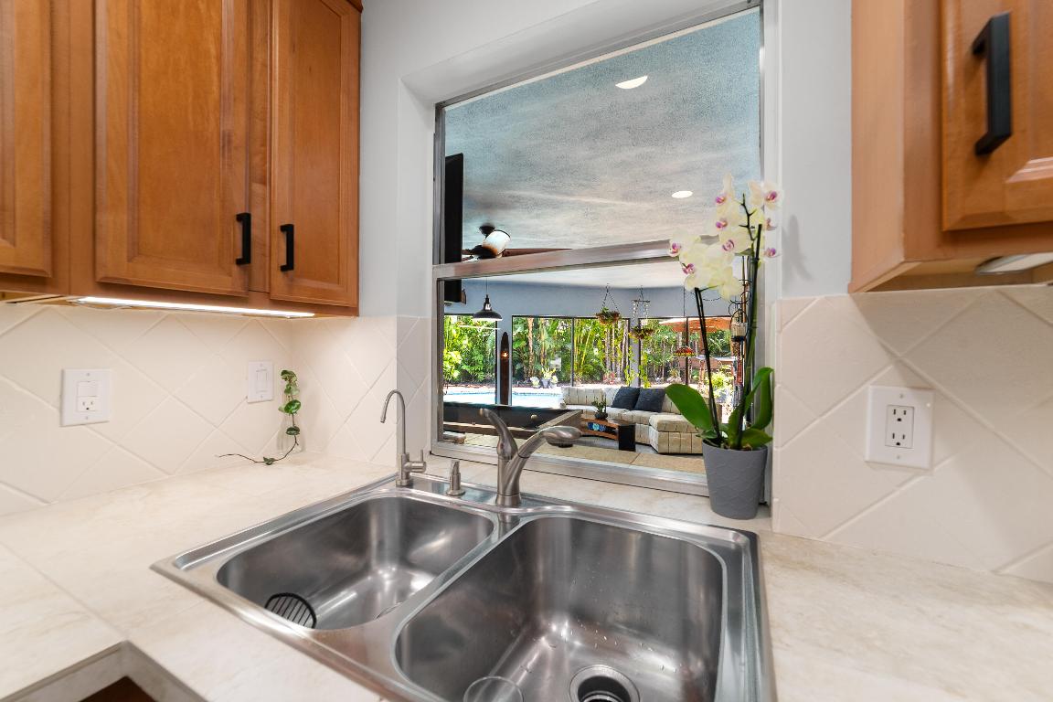 BOCA RATON SQUARE UNIT 19 - Residential