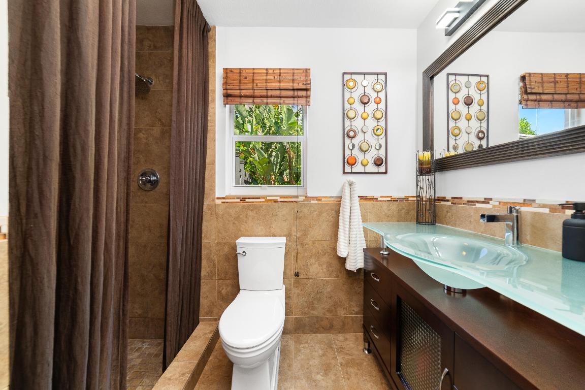 BOCA RATON SQUARE UNIT 19 - Residential