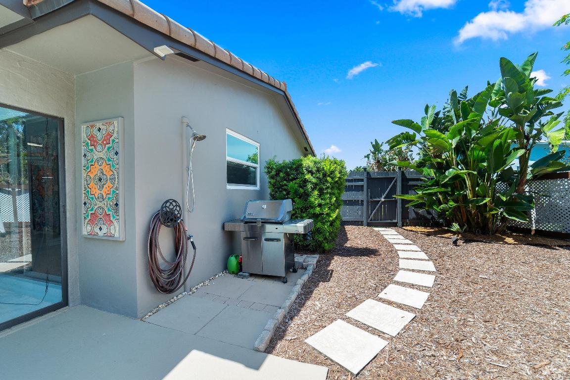 BOCA RATON SQUARE UNIT 19 - Residential