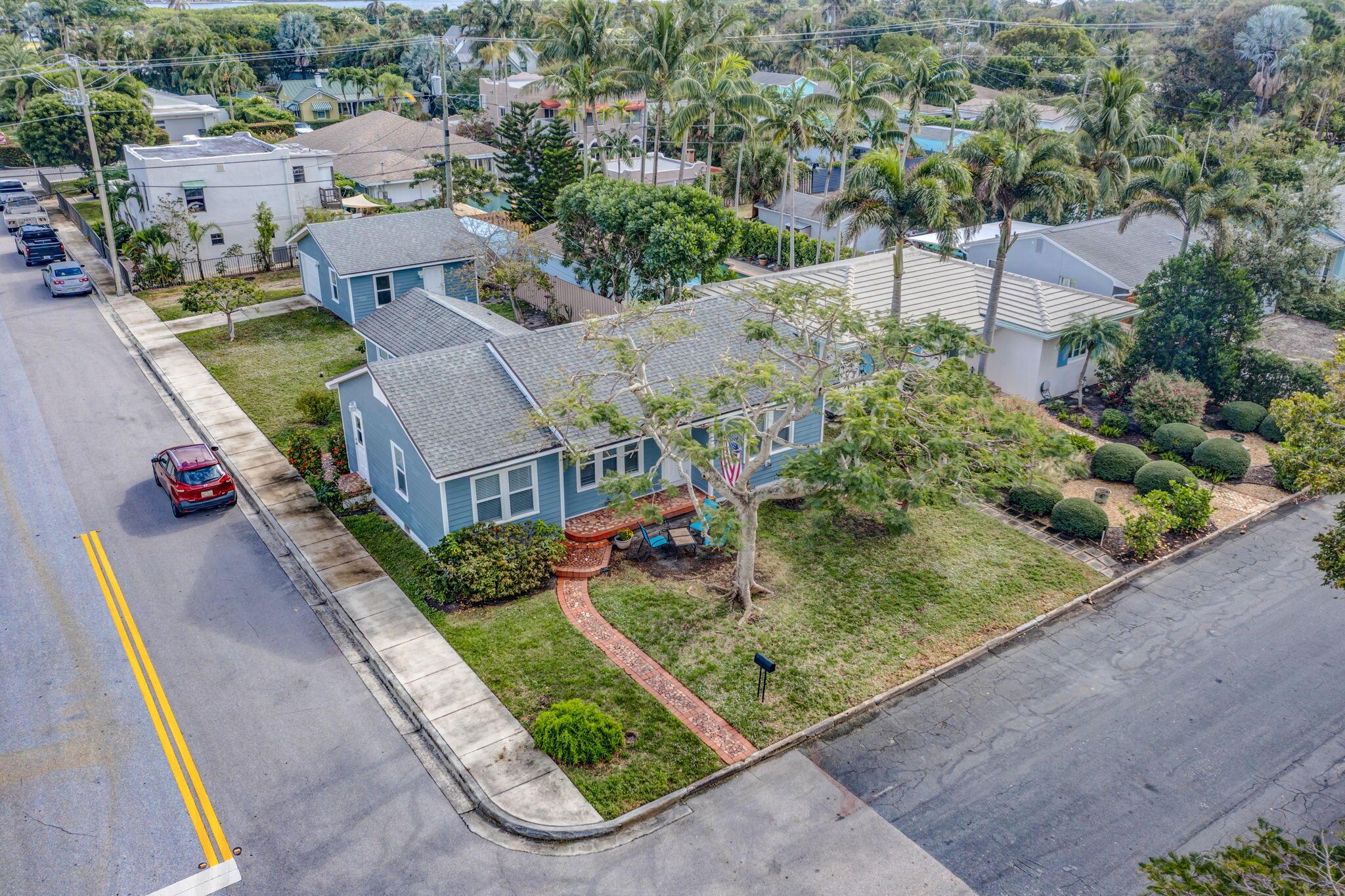 LAKE WORTH TOWN OF - Residential