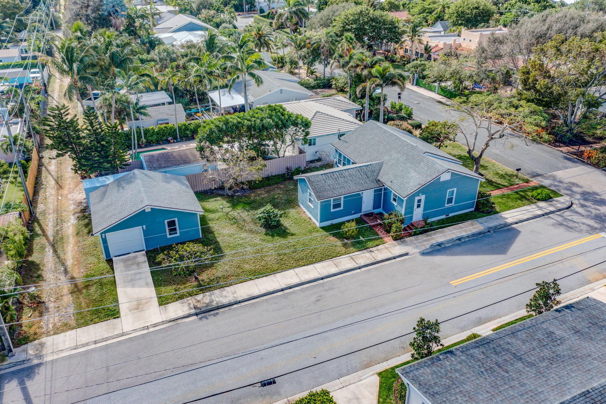 LAKE WORTH TOWN OF - Residential