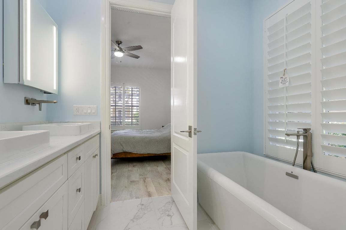 BOTANICA - Residential Lease