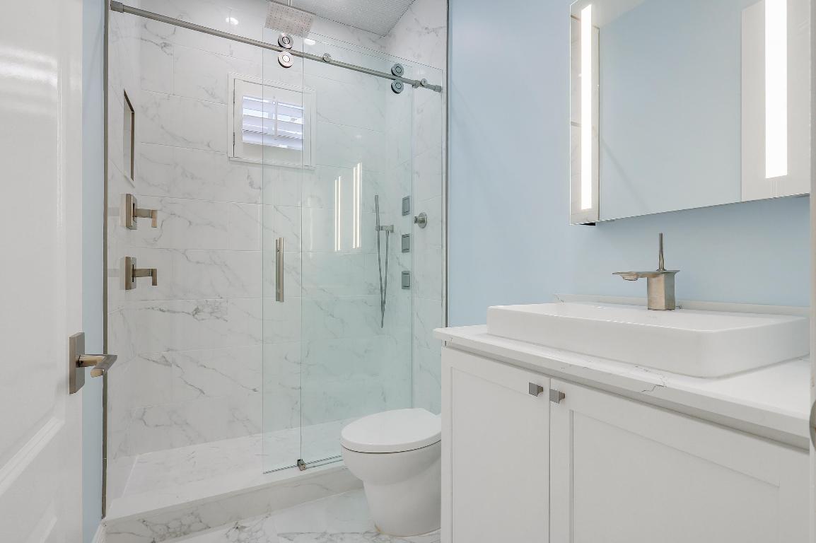 BOTANICA - Residential Lease