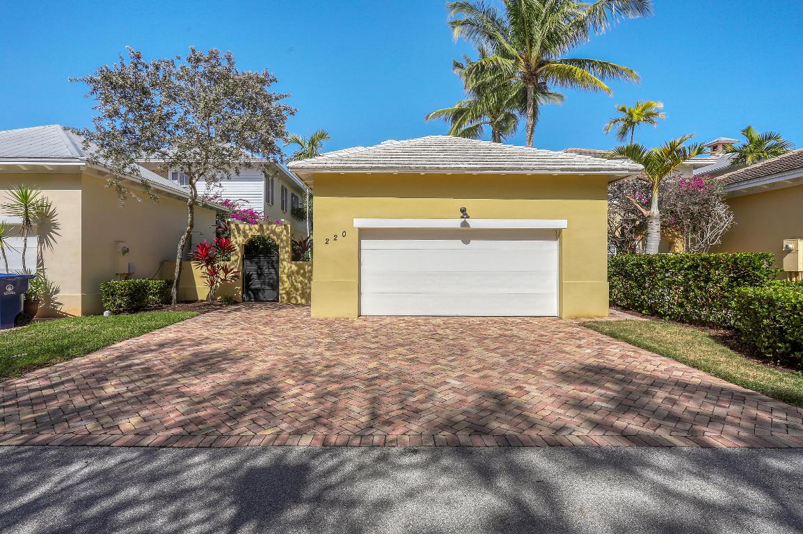 BOTANICA - Residential Lease