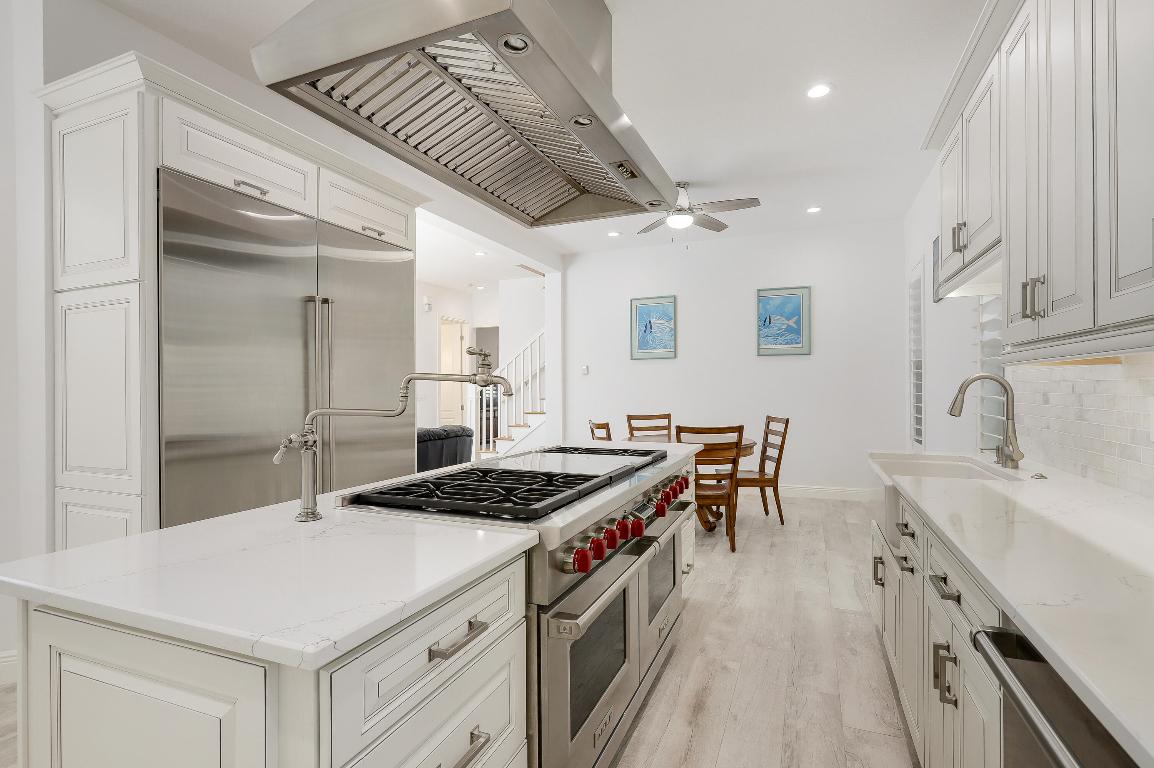 BOTANICA - Residential Lease