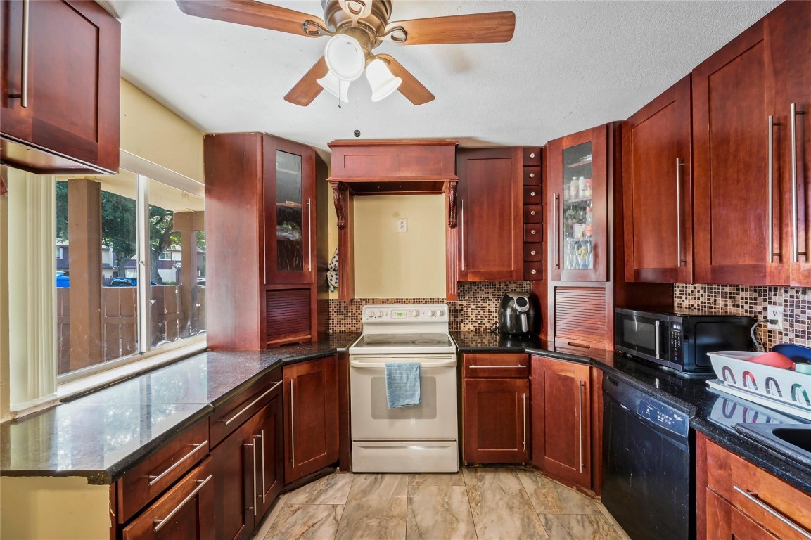 The Hamptons - Residential