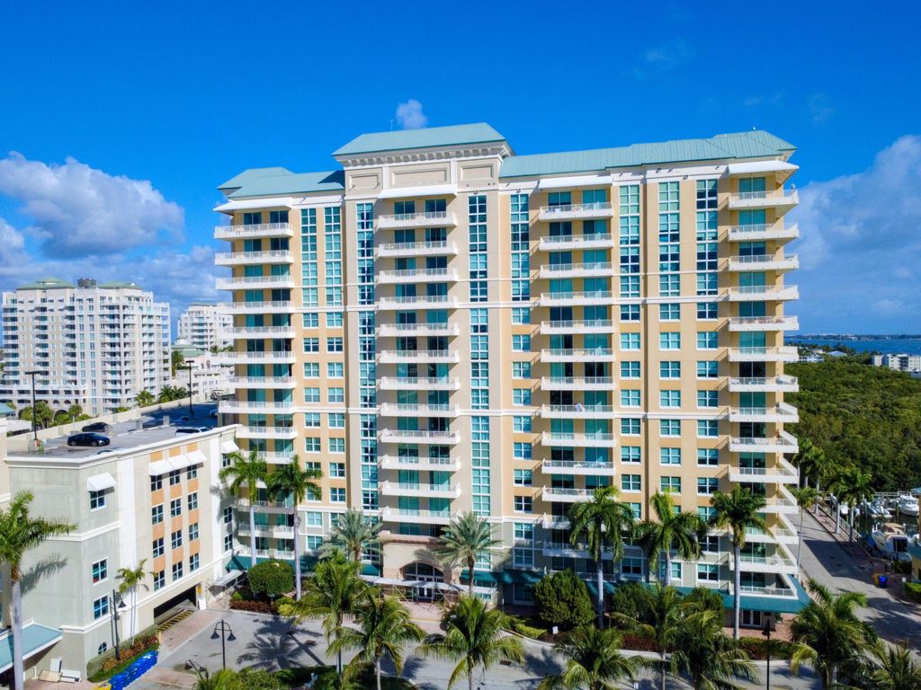 Photo of 625 Casa Loma Boulevard #1206, Boynton Beach, FL 33435 (MLS # R11153200)