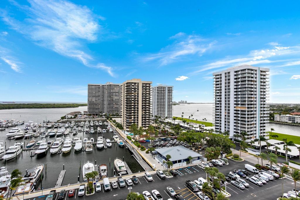 Photo of 120 Lakeshore Drive #Ph-36, North Palm Beach, FL 33408 (MLS # R10943907)