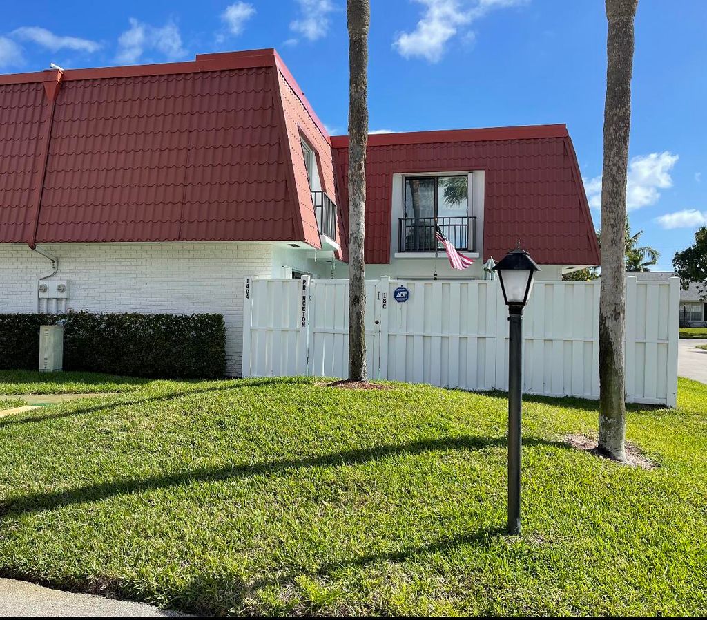 Photo of 1404 Princeton Lane, Boynton Beach, FL 33426 (MLS # R10929211)