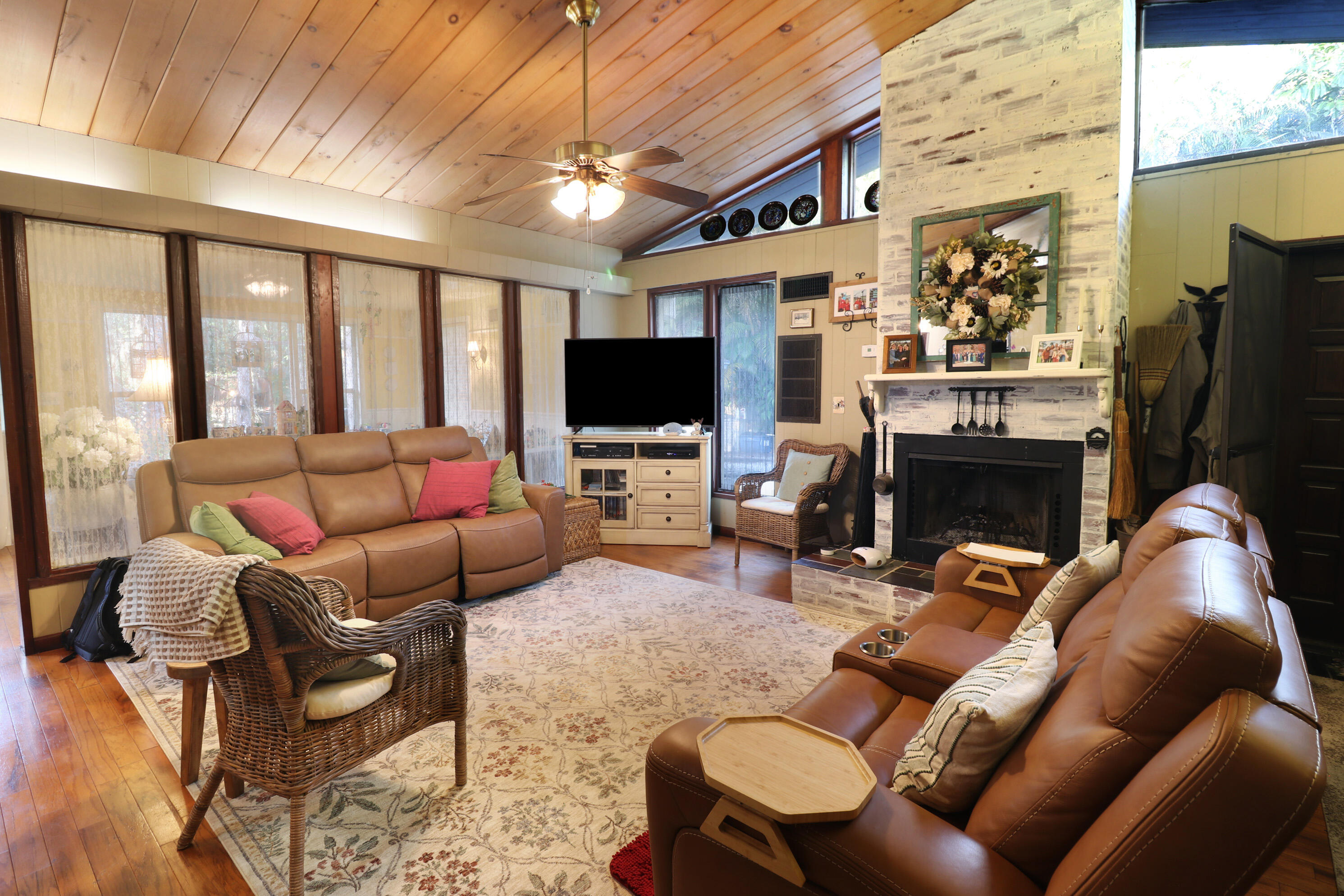 FLA FRUIT LANDS CO SUB NO 2 - Residential