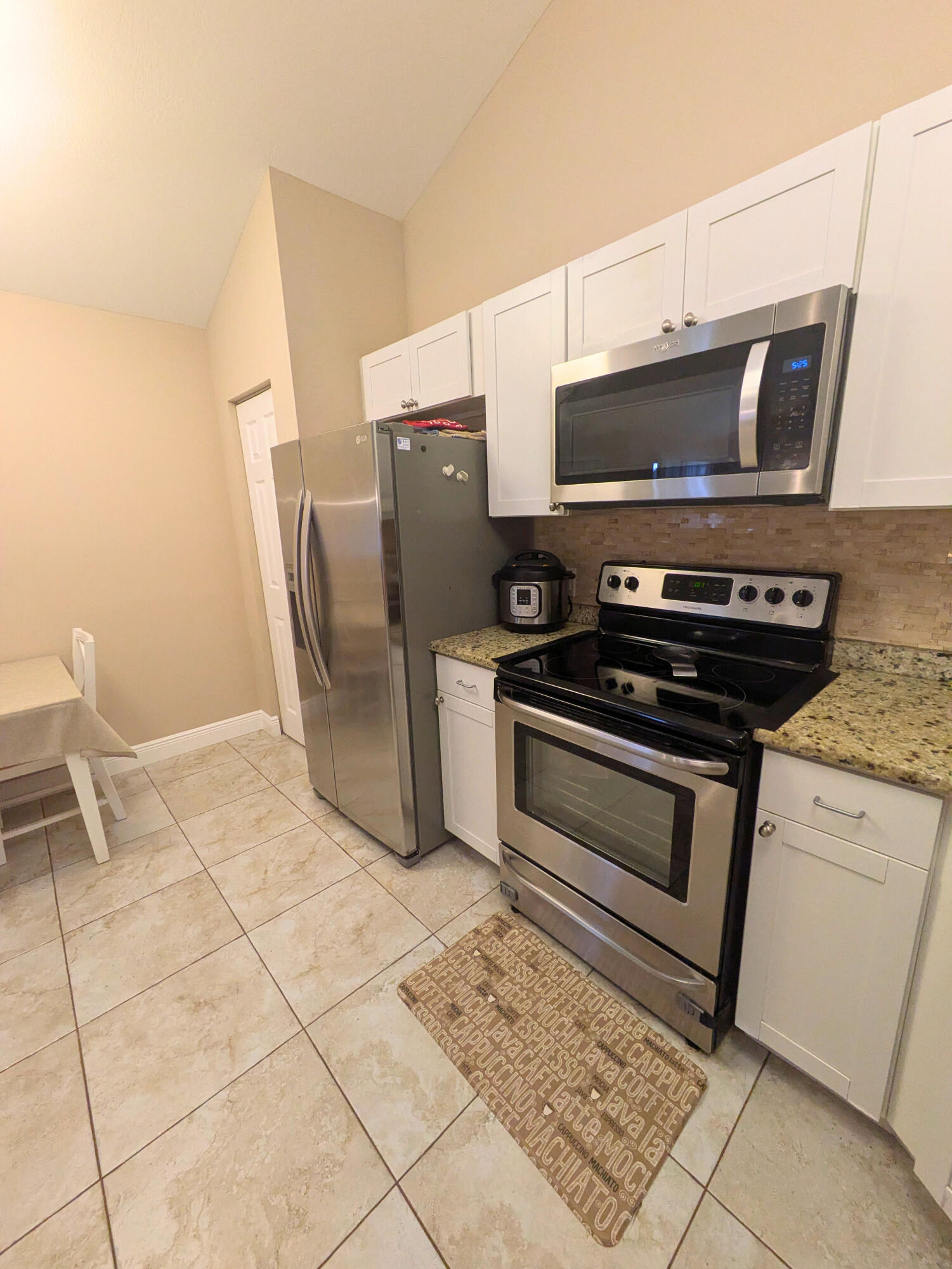 WESTWOOD GARDENS 3 - Residential