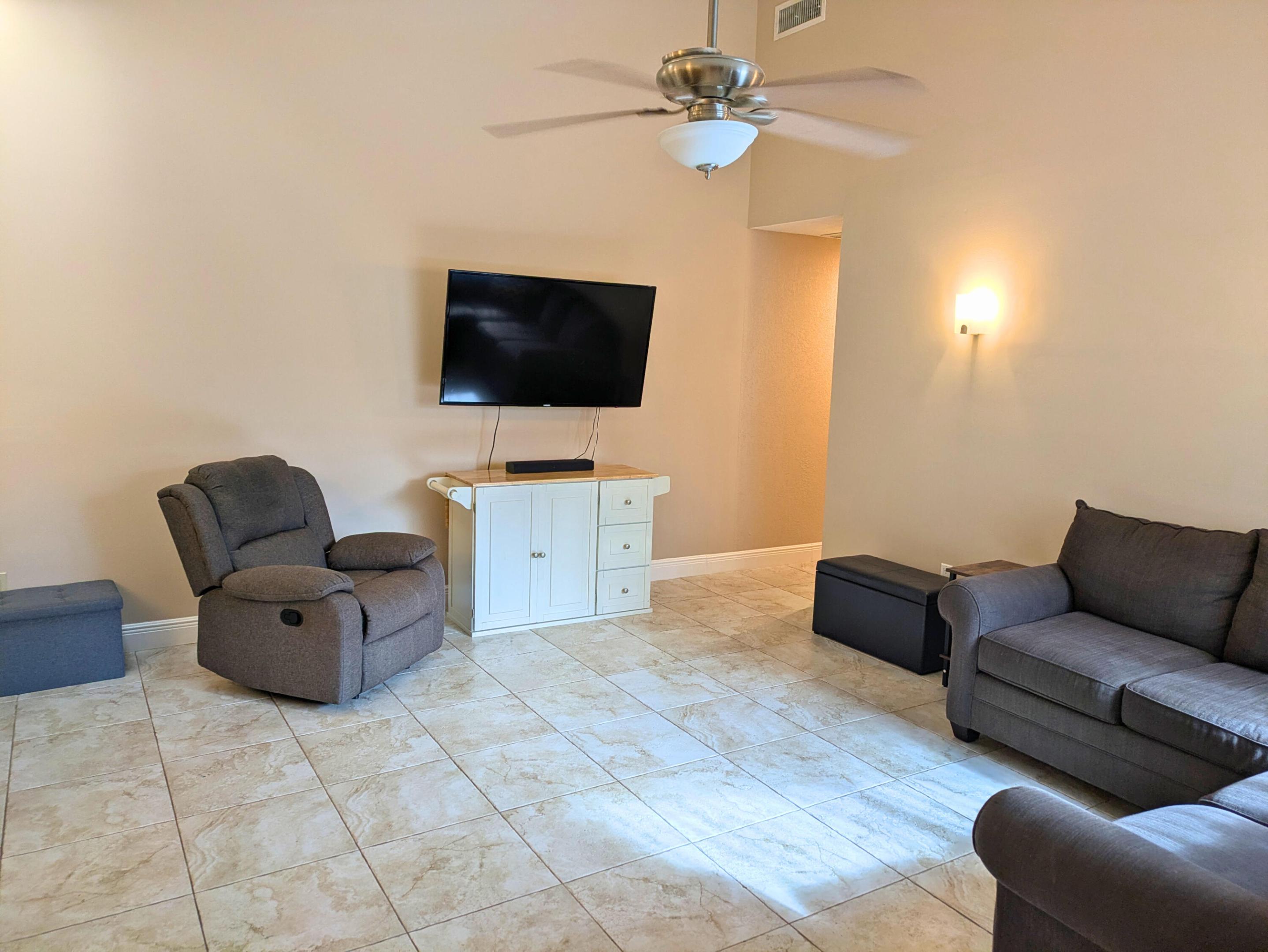 WESTWOOD GARDENS 3 - Residential