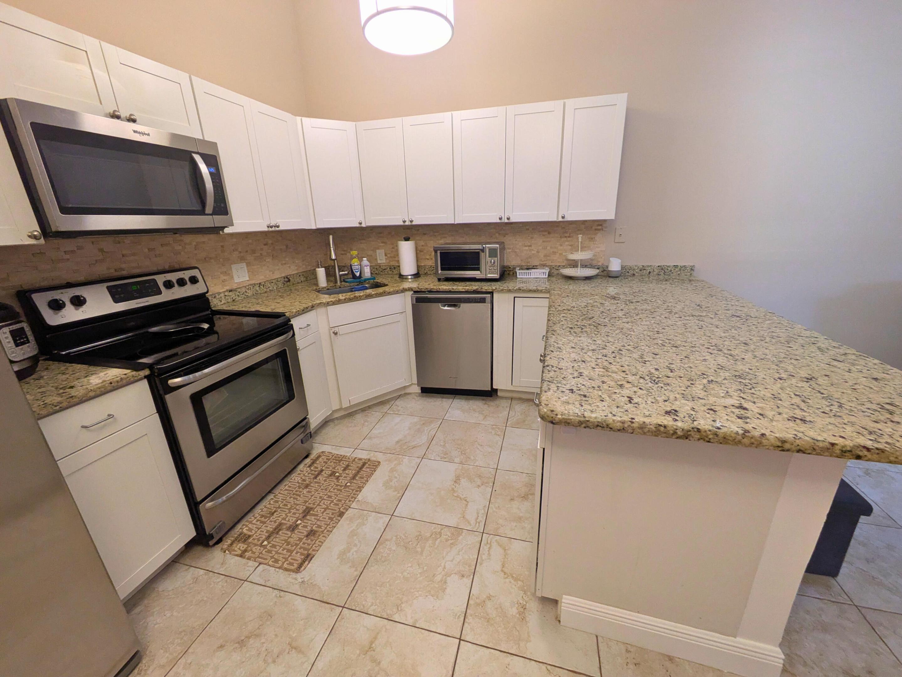 WESTWOOD GARDENS 3 - Residential