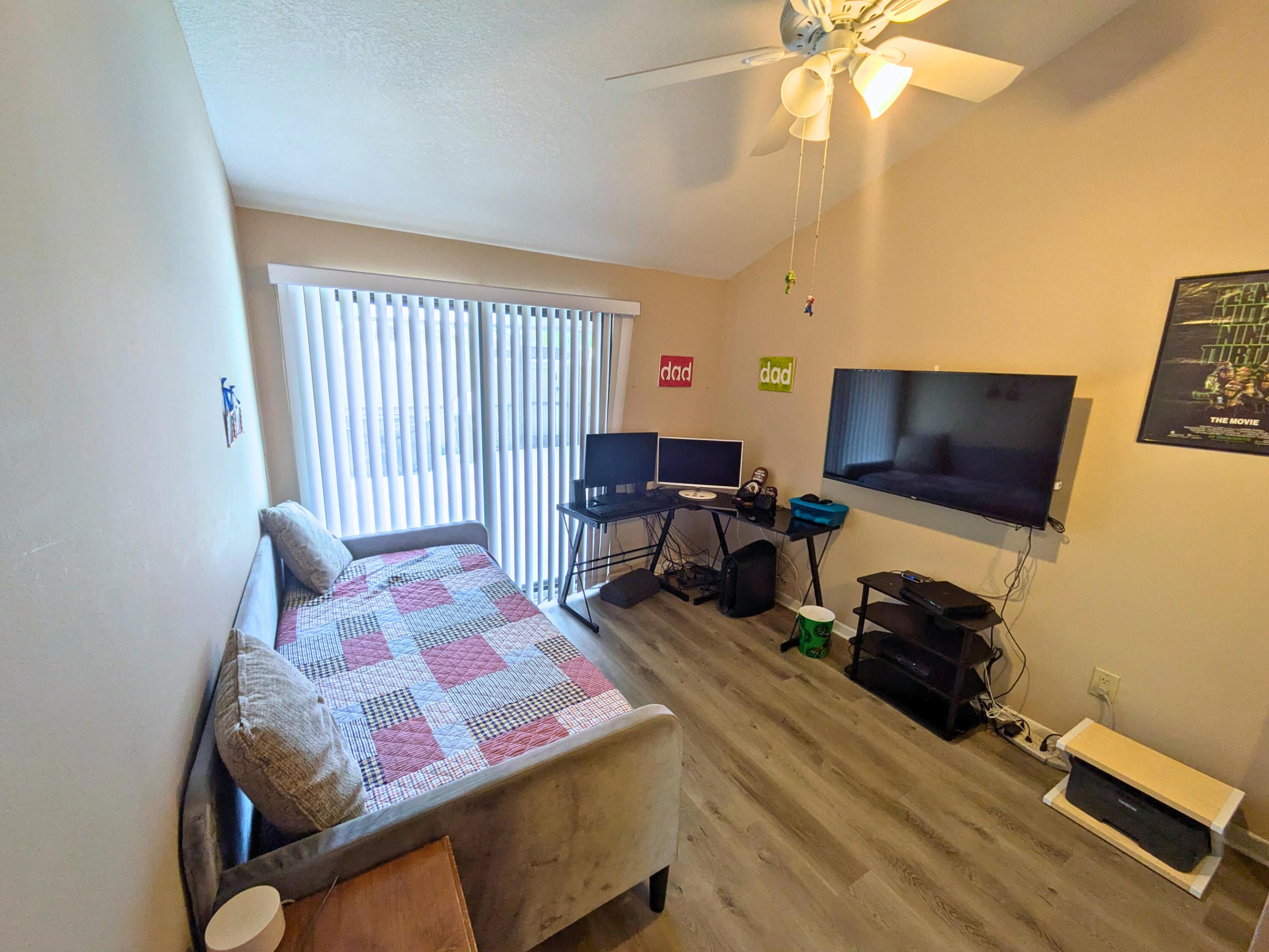 WESTWOOD GARDENS 3 - Residential