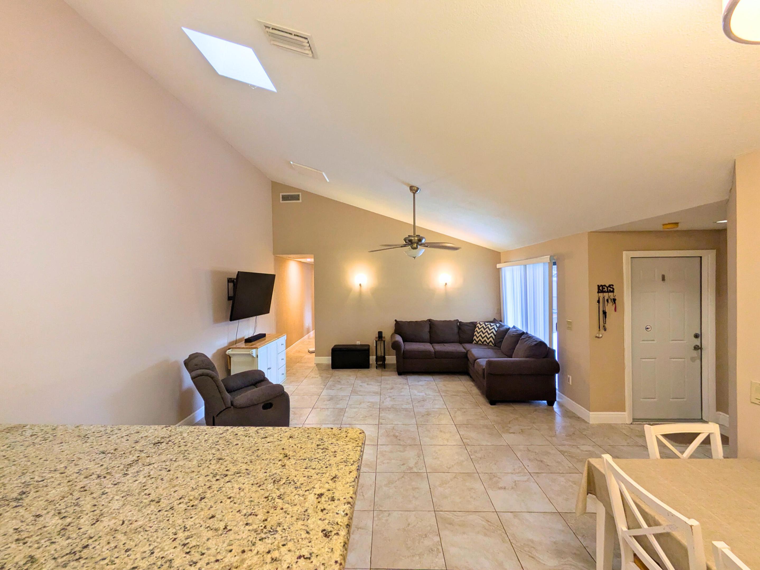 WESTWOOD GARDENS 3 - Residential