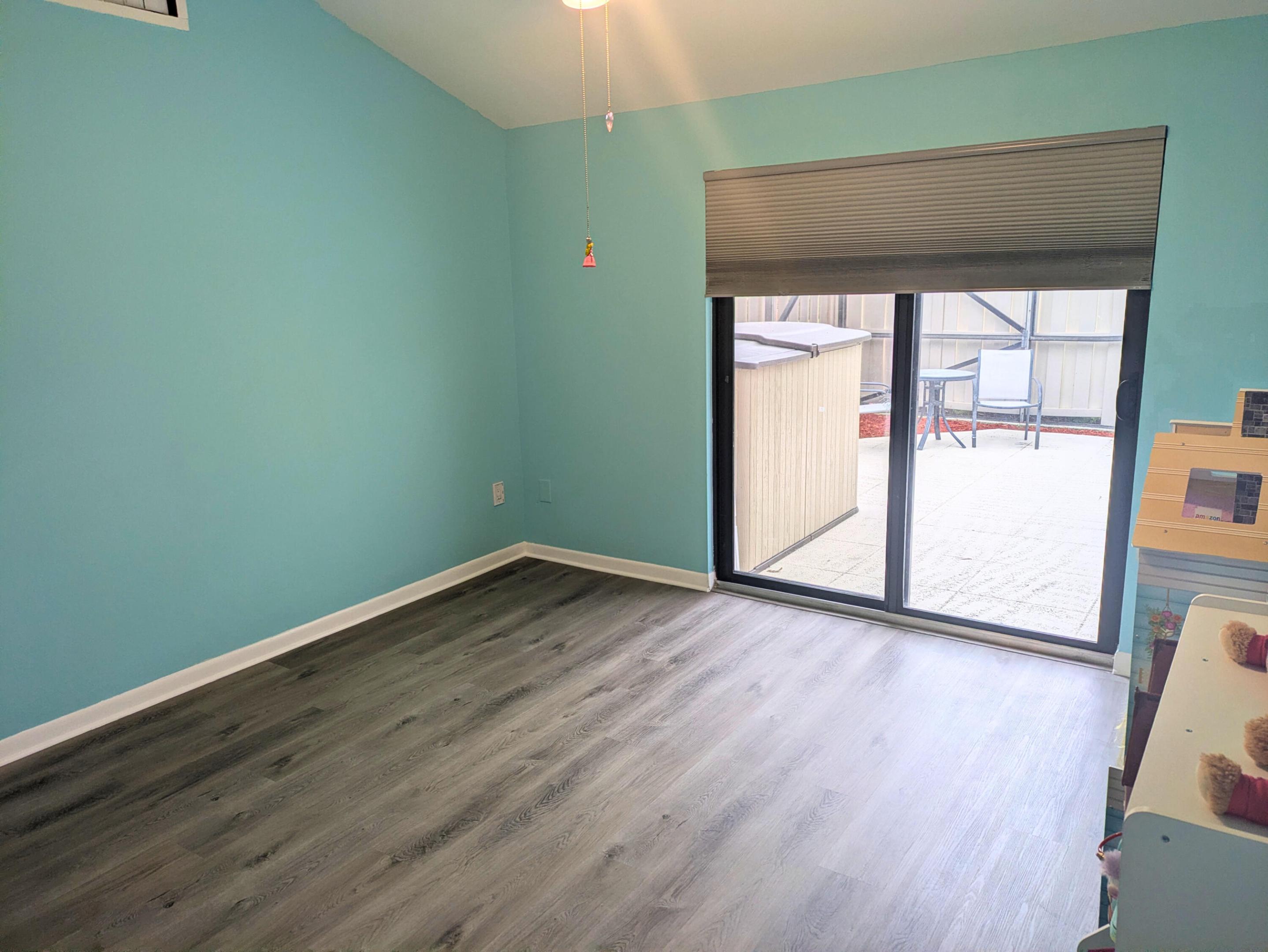 WESTWOOD GARDENS 3 - Residential