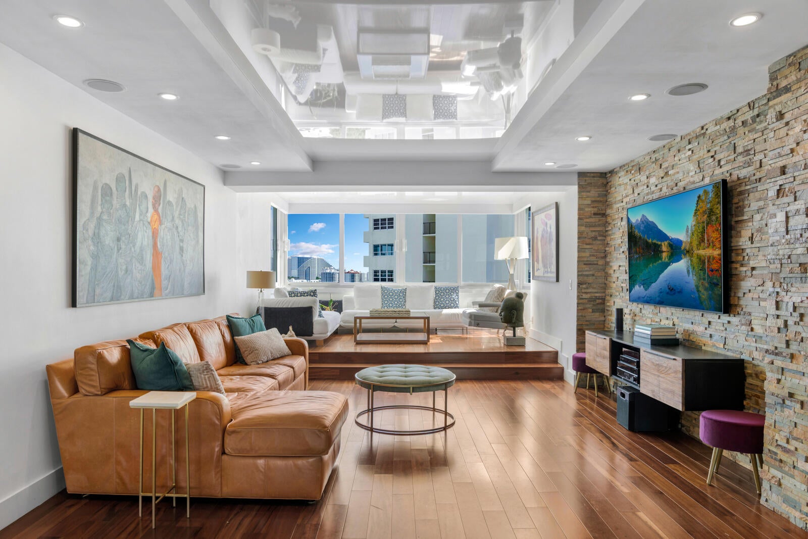 333 Sunset Drive 1005
