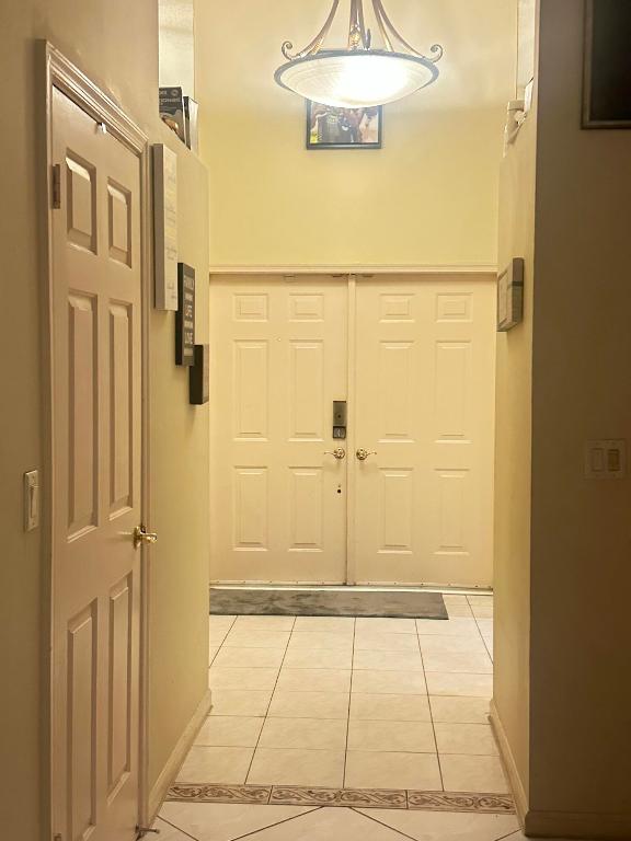 7729 Forest Green Lane