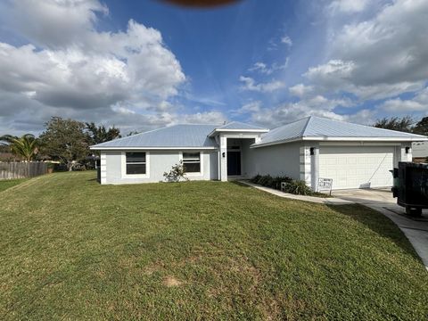 A home in Port St Lucie