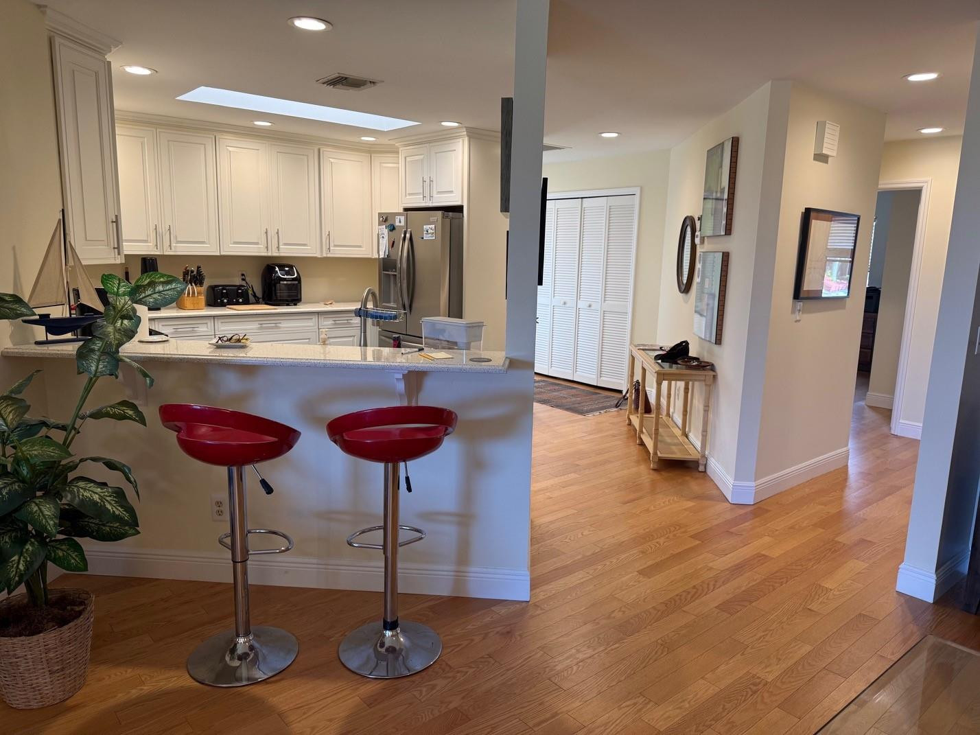 6102 SE Landing Way 13