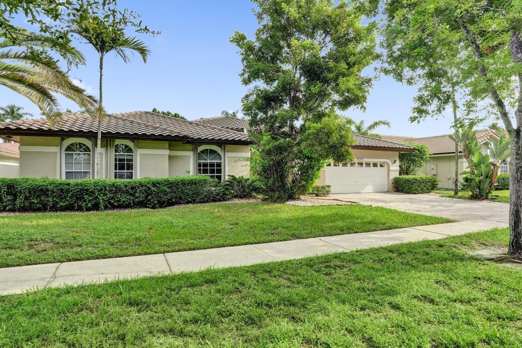 Photo of 10255 GUATEMALA Street, Cooper City, FL 33026 (MLS # B26071174)
