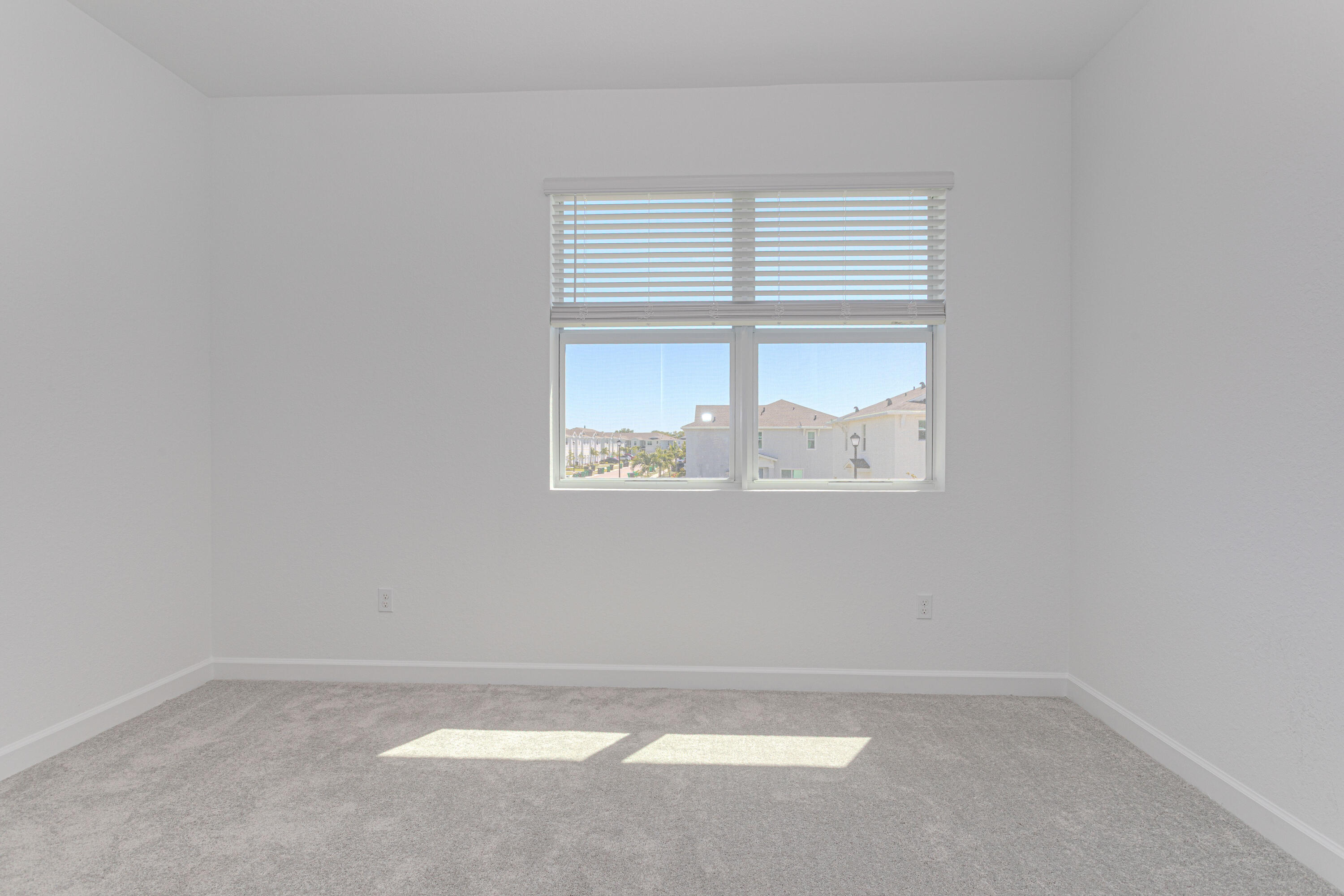 VERANDA PLAT NO. 9 - Residential Lease