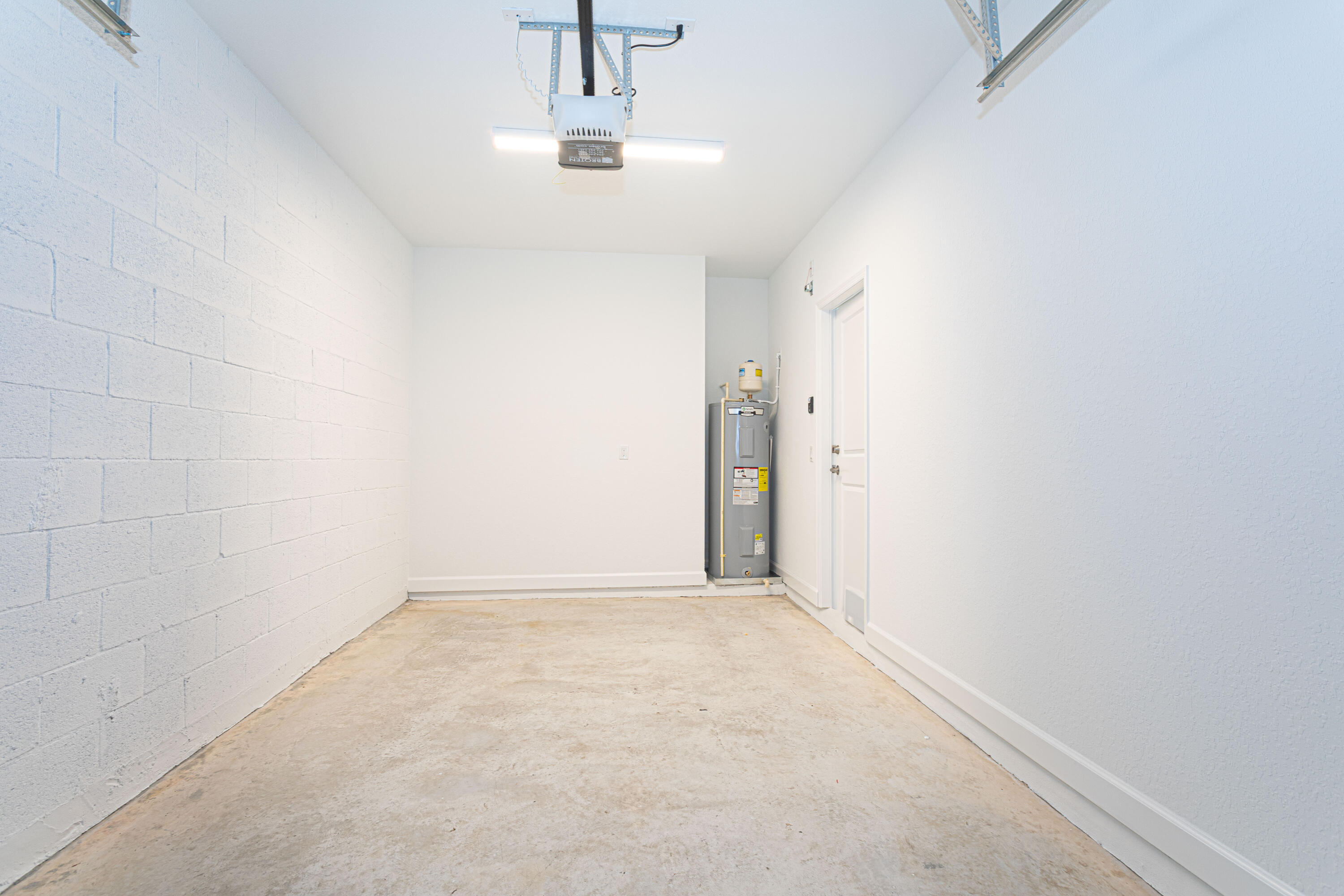 VERANDA PLAT NO. 9 - Residential Lease