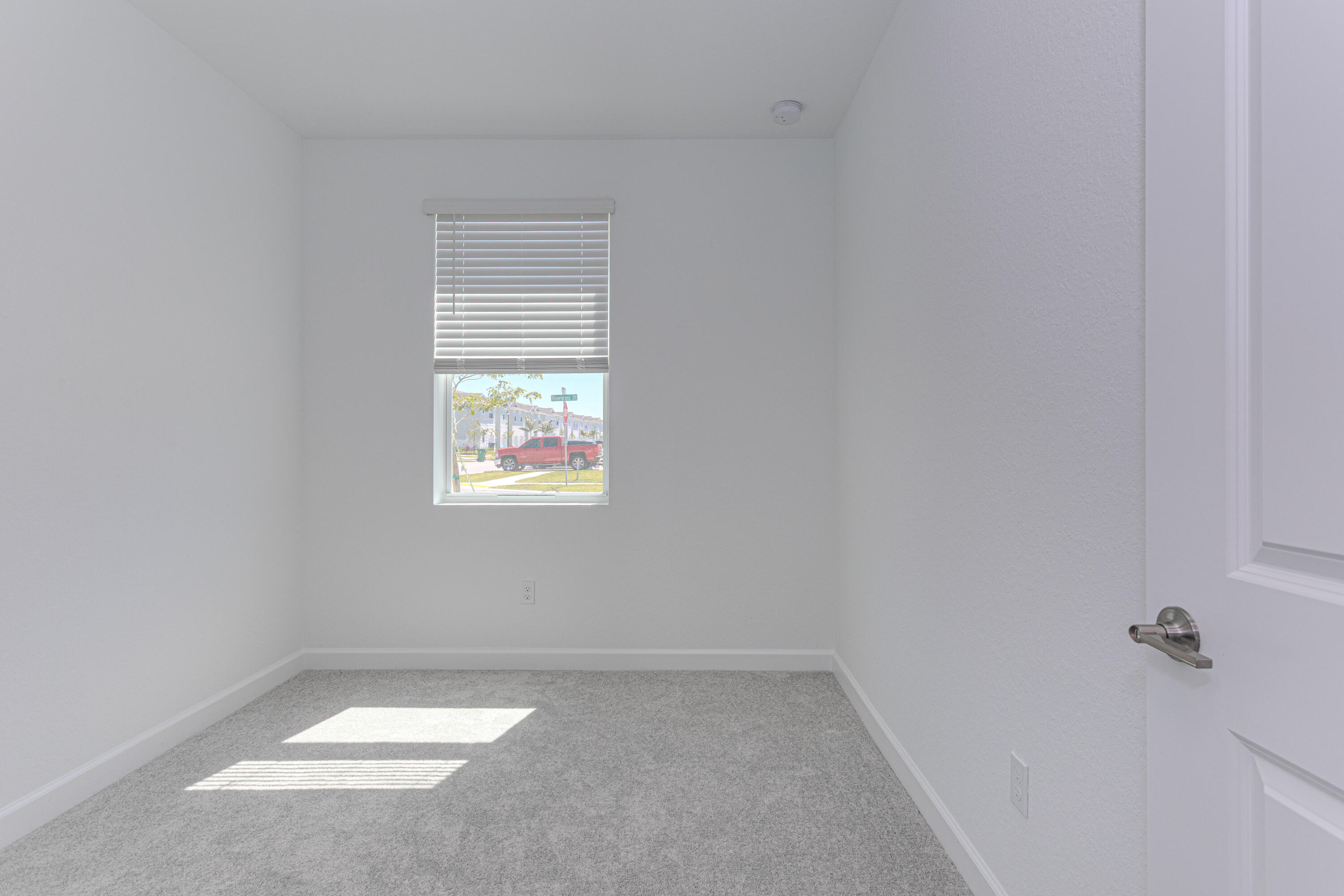 VERANDA PLAT NO. 9 - Residential Lease
