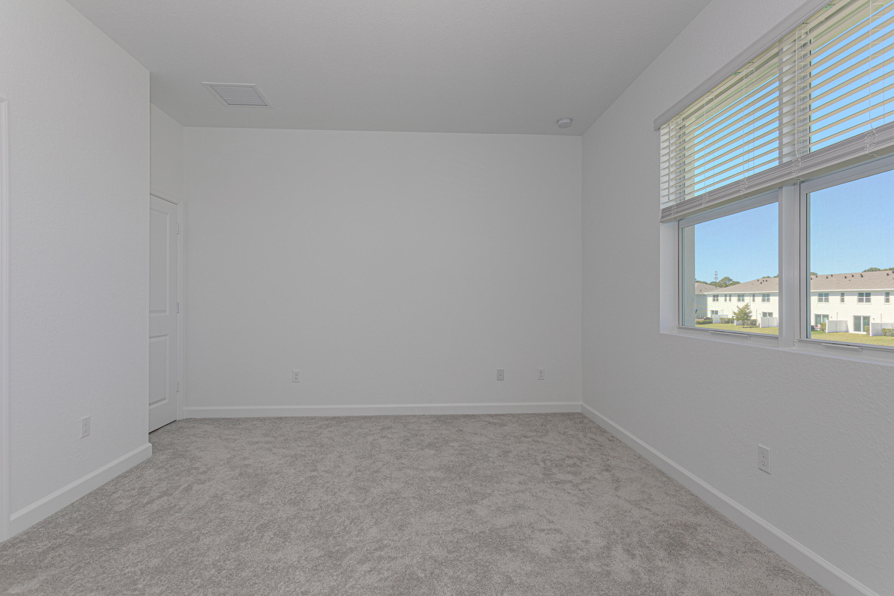 VERANDA PLAT NO. 9 - Residential Lease