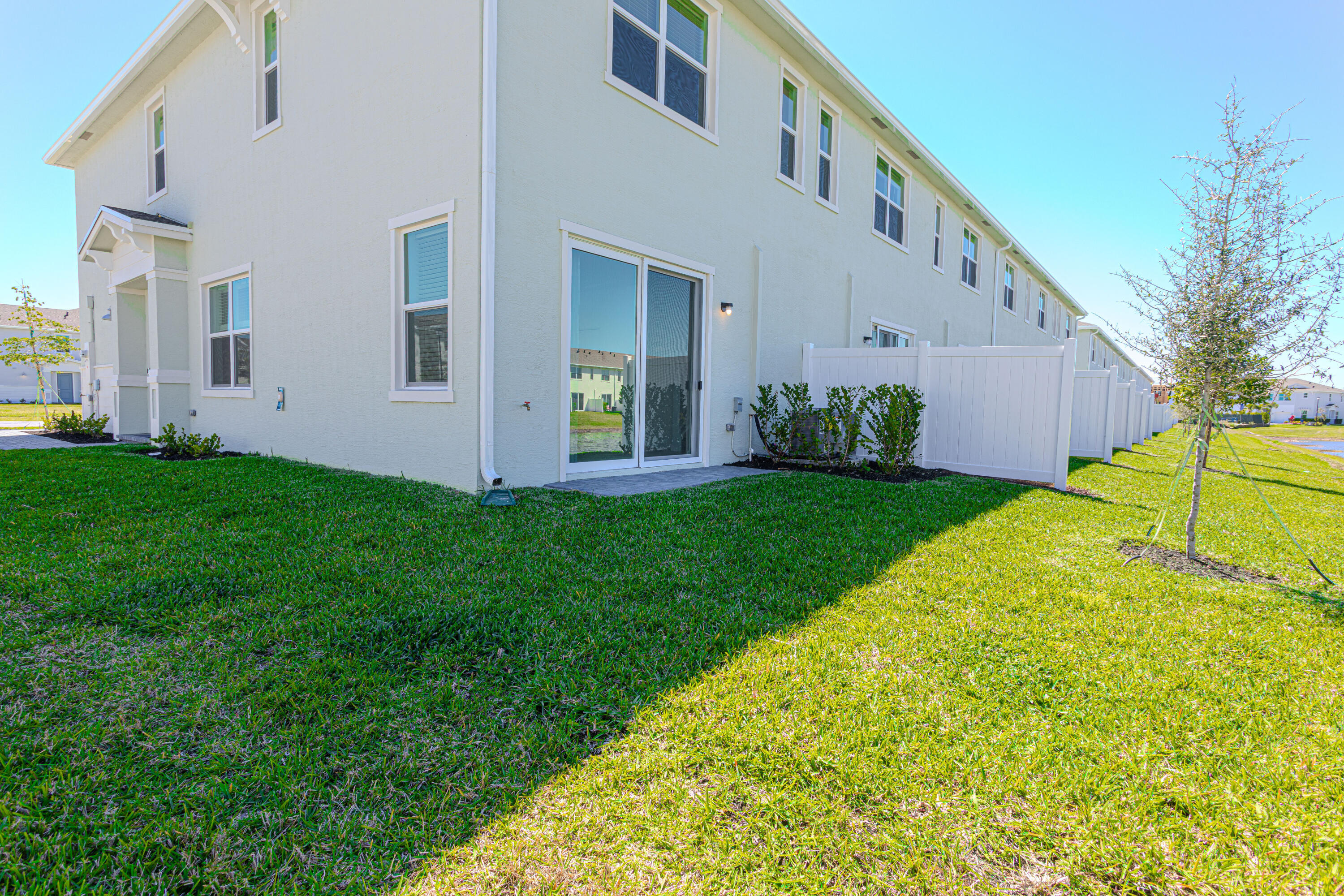 VERANDA PLAT NO. 9 - Residential Lease