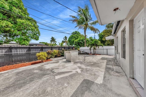 Tiny photo for 6311 SW 2ND Street, Margate, FL 33068 (MLS # B26090056)