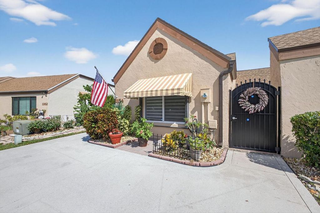 Photo of 11154 Curry Drive, Palm Beach Gardens, FL 33418 (MLS # R11134353)