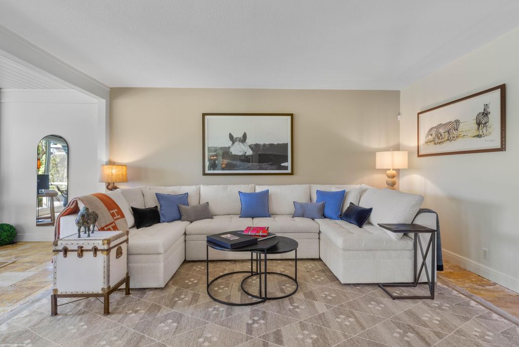 Photo of 2624 Muirfield Court, Wellington, FL 33414 (MLS # B26030760)