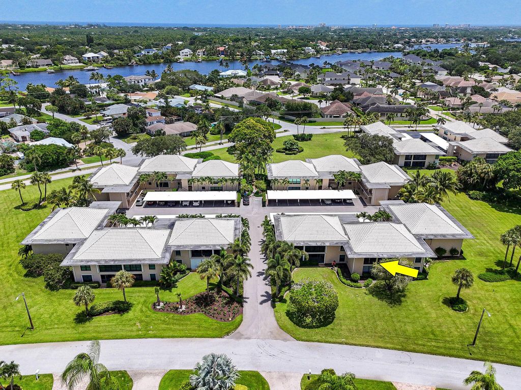 Photo of 3 SE Turtle Creek Drive #E, Tequesta, FL 33469 (MLS # R11112067)