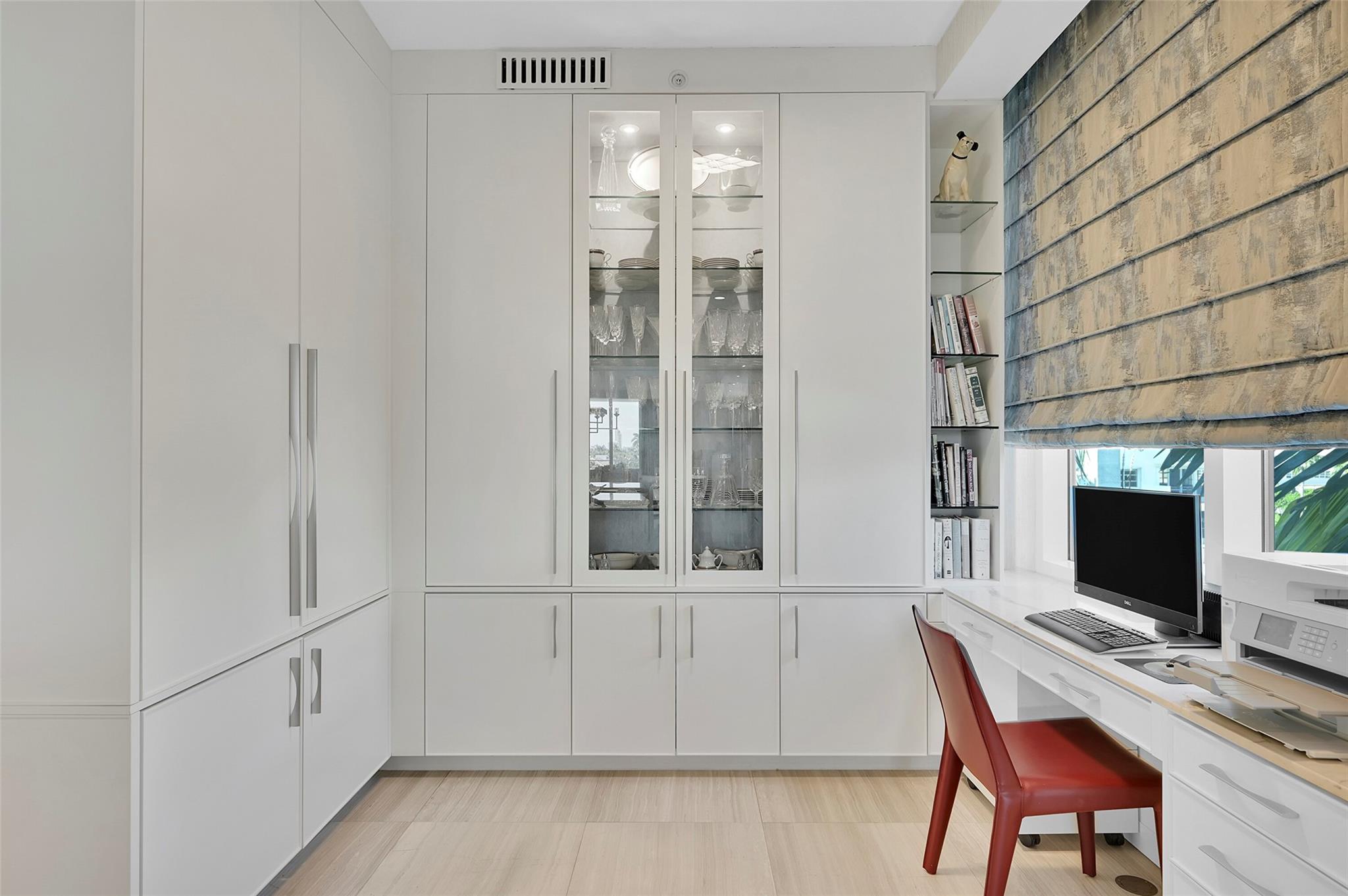 353 SUNSET - Residential