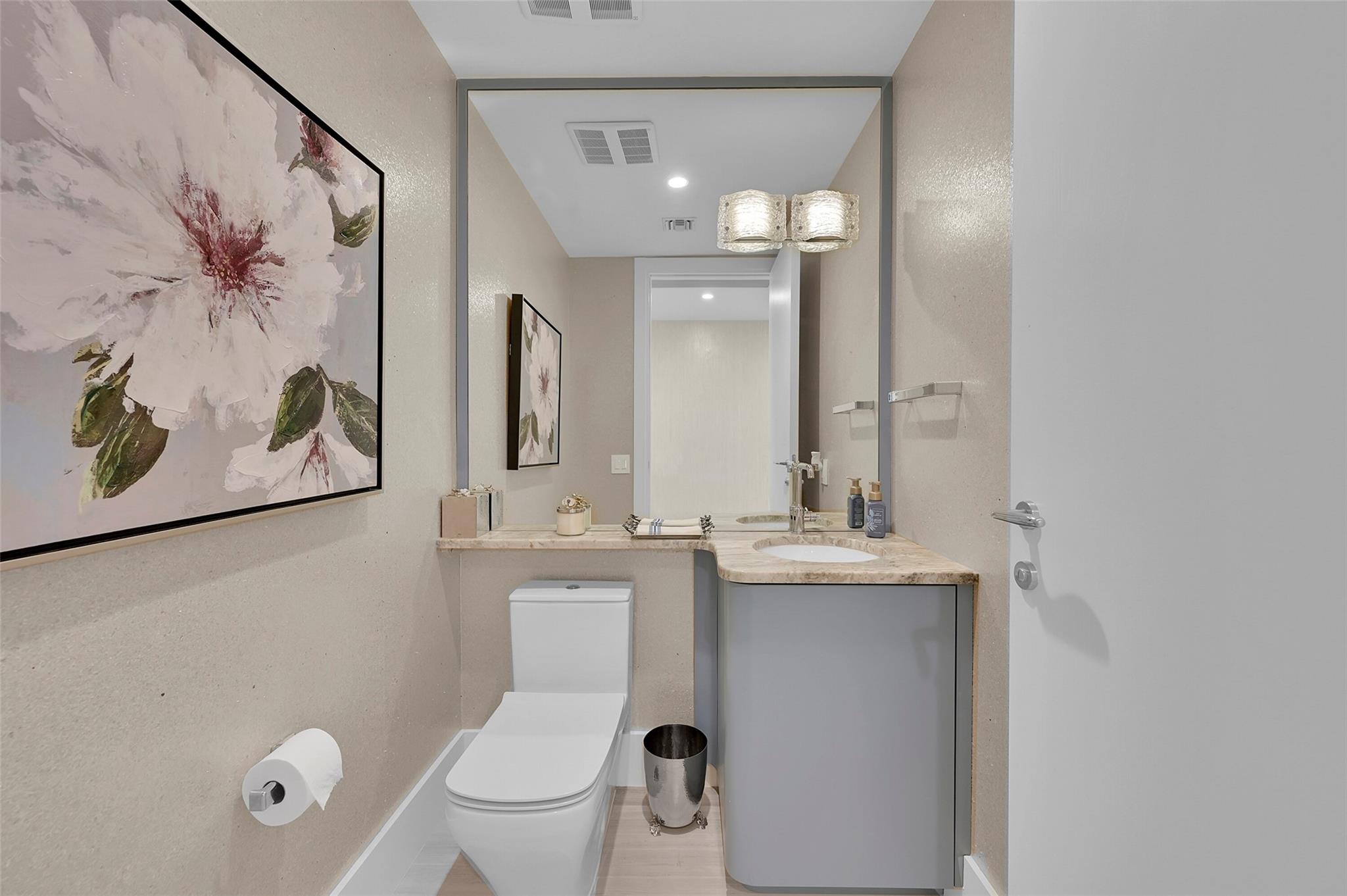 353 SUNSET - Residential