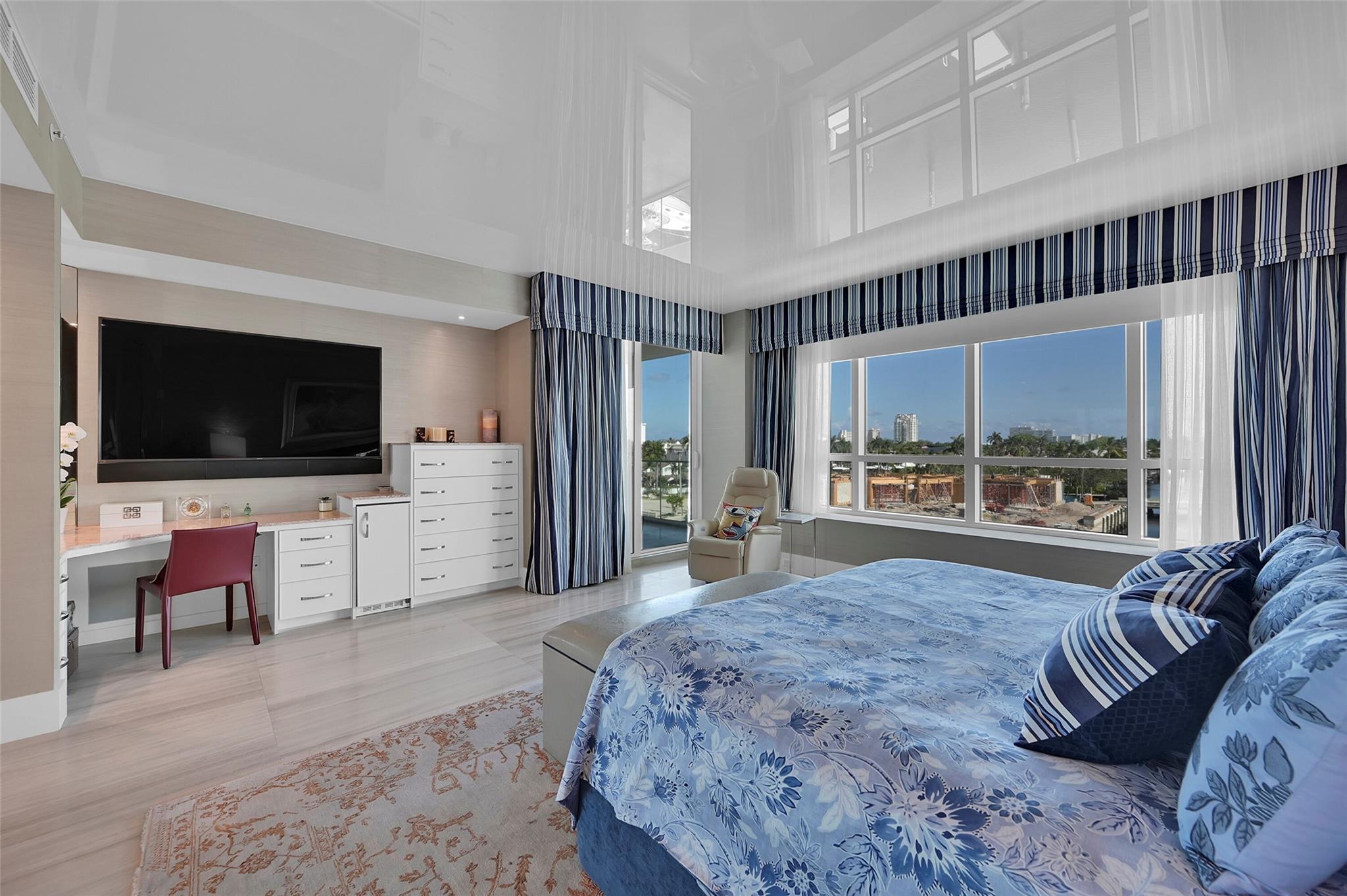 353 SUNSET - Residential