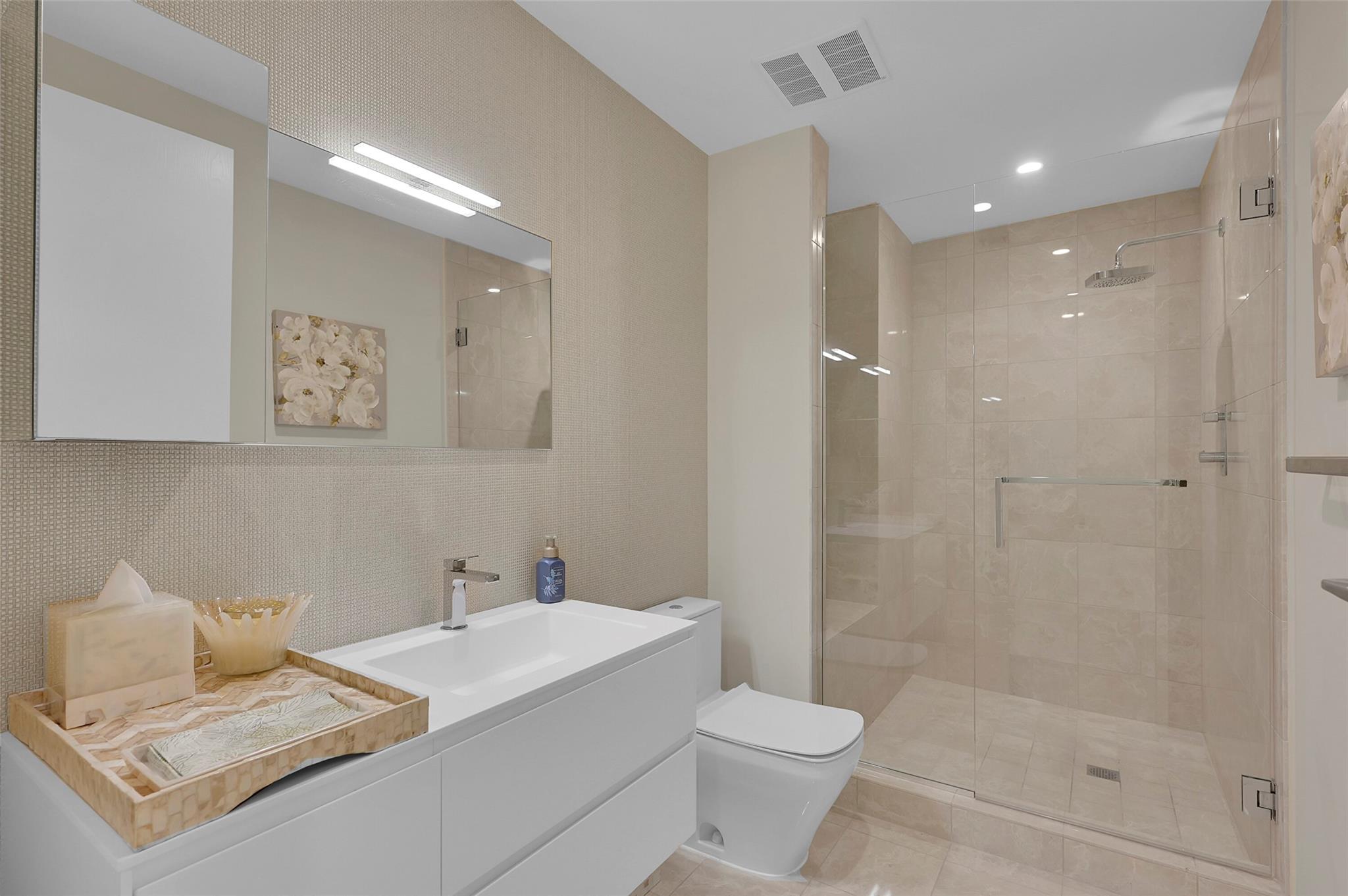 353 SUNSET - Residential