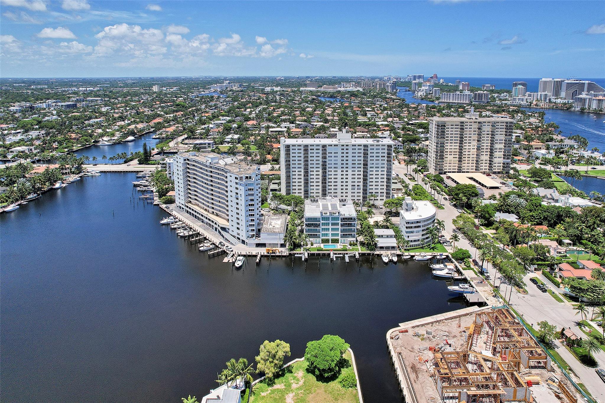 353 SUNSET - Residential