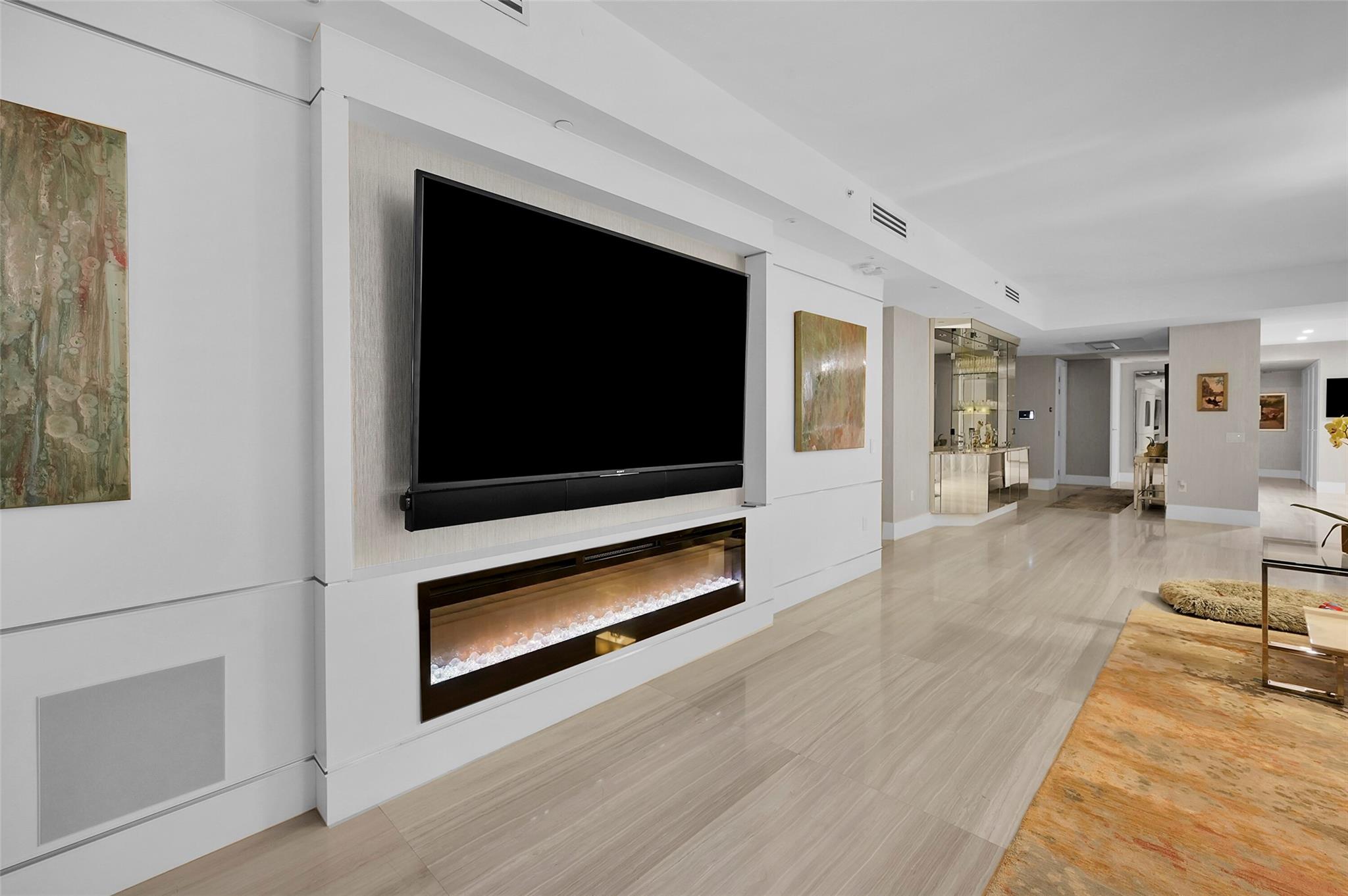 353 SUNSET - Residential