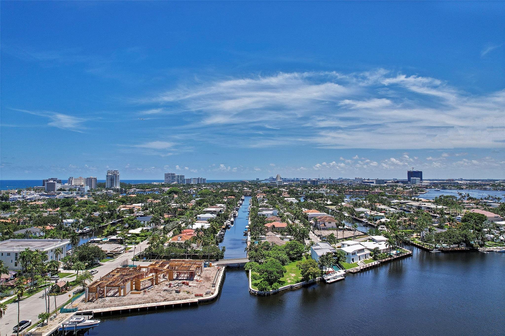 353 SUNSET - Residential