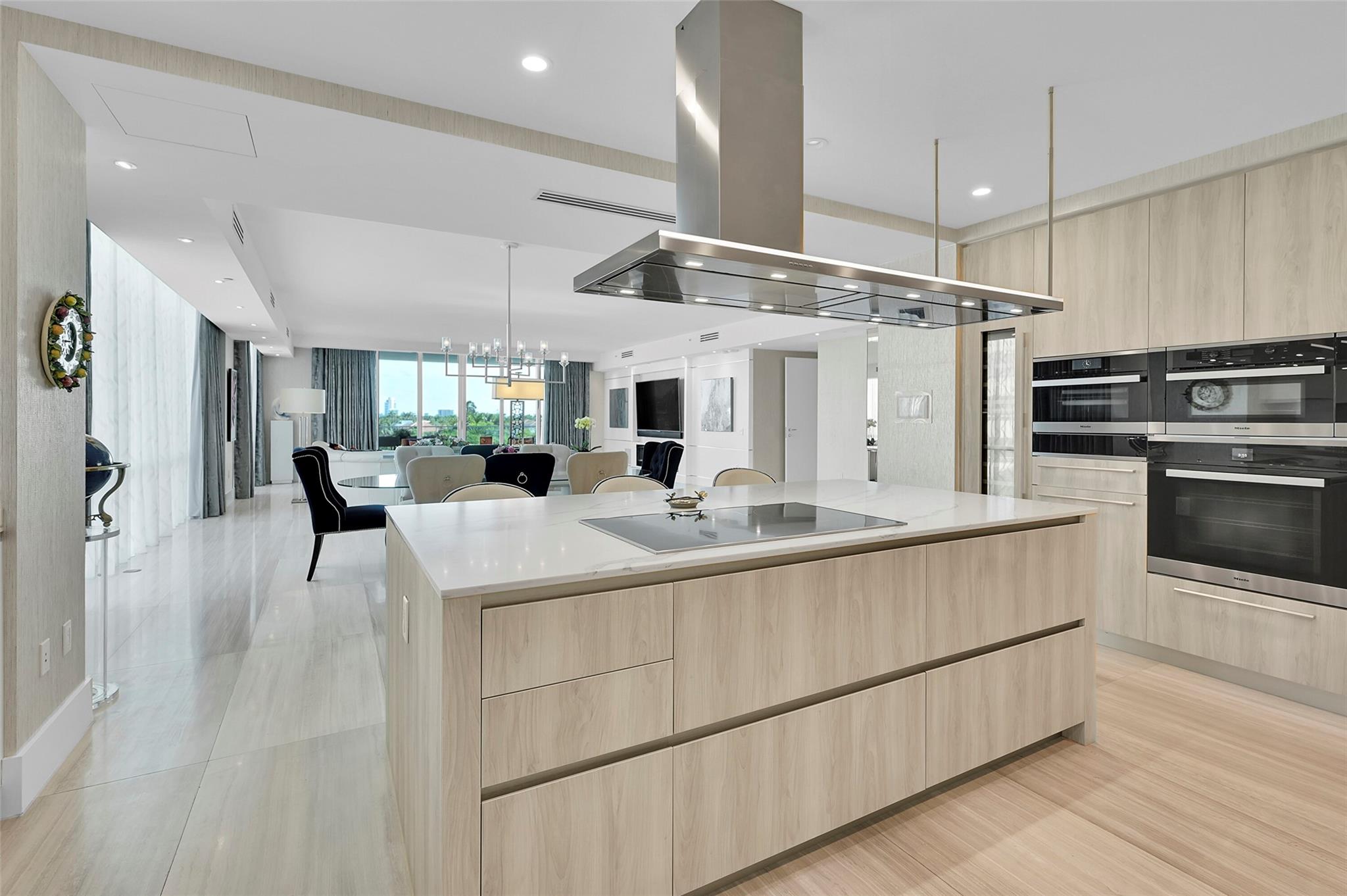 353 SUNSET - Residential