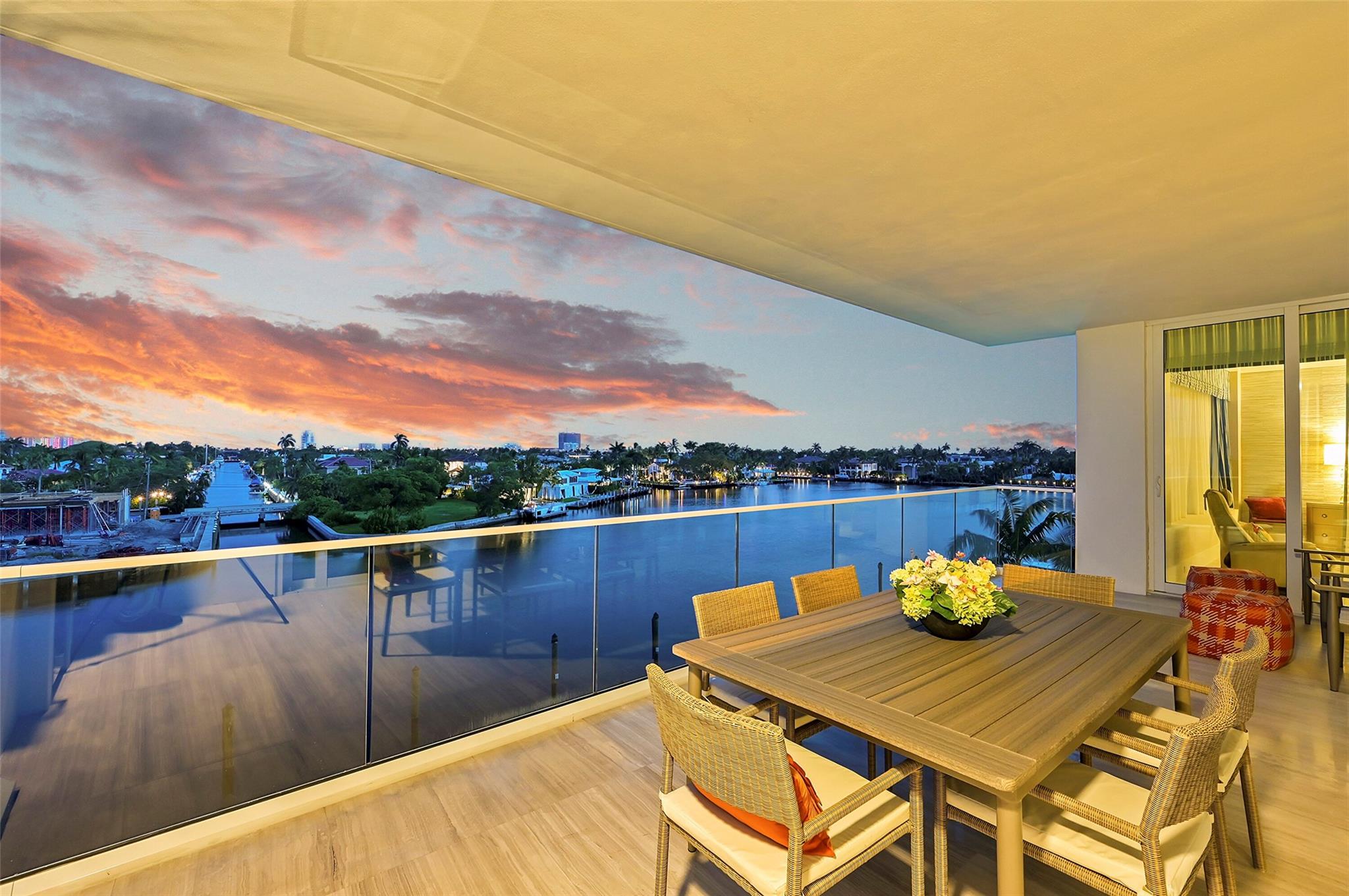 353 SUNSET - Residential