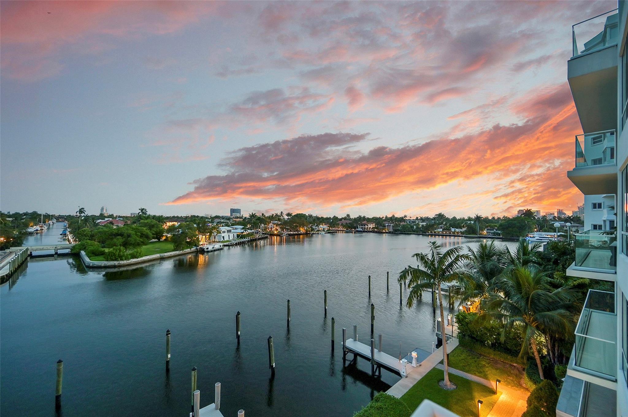 353 SUNSET - Residential